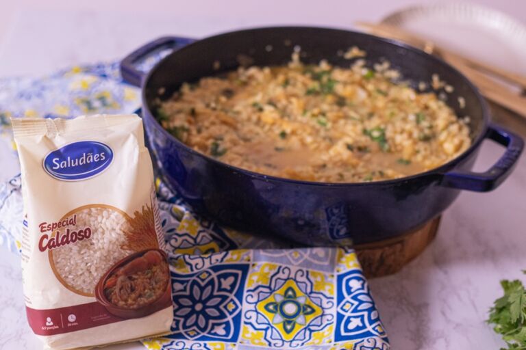 Foto de Arroz com bacalhau: receita deliciosa e fácil